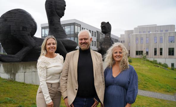 Kva driv forskarane til å dele sin kunnskap?