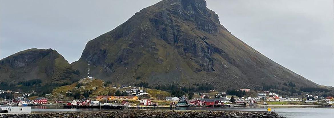 Landskap fra Lovund