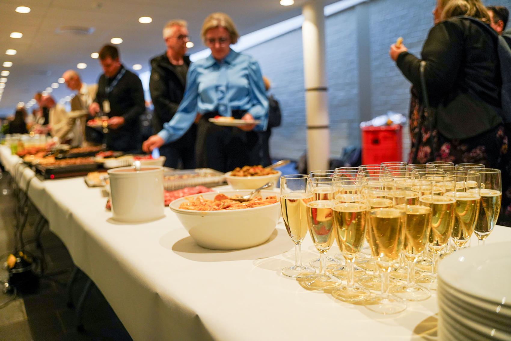 Festaften med priser og tapas