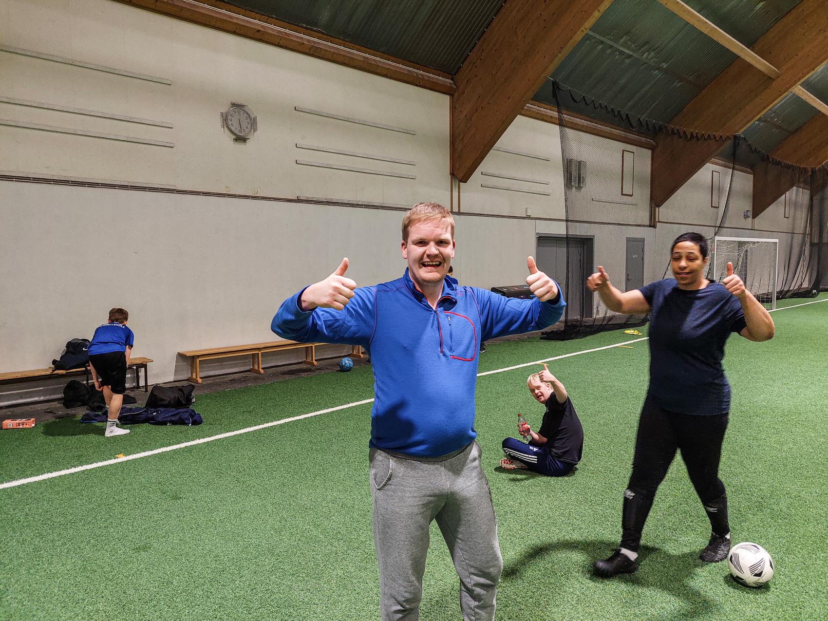 Glade fotballspillere. Foto